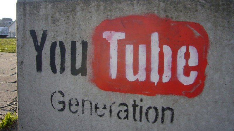 YouTube, a video-sharing website, is founded by former PayPal employees